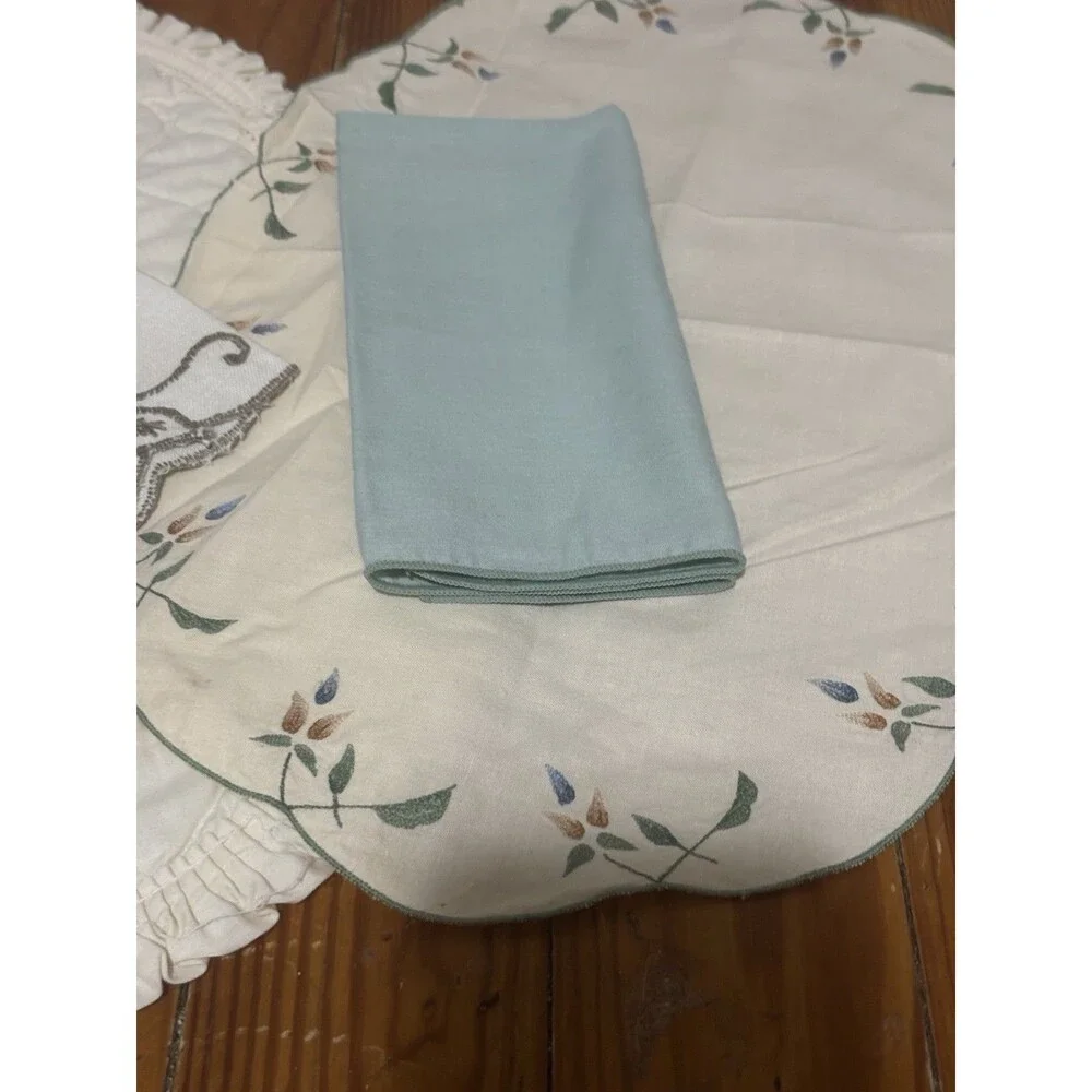 Vintage Placemats & Cloth Napkins Cottagecore Farmhouse Floral Quilted Linens